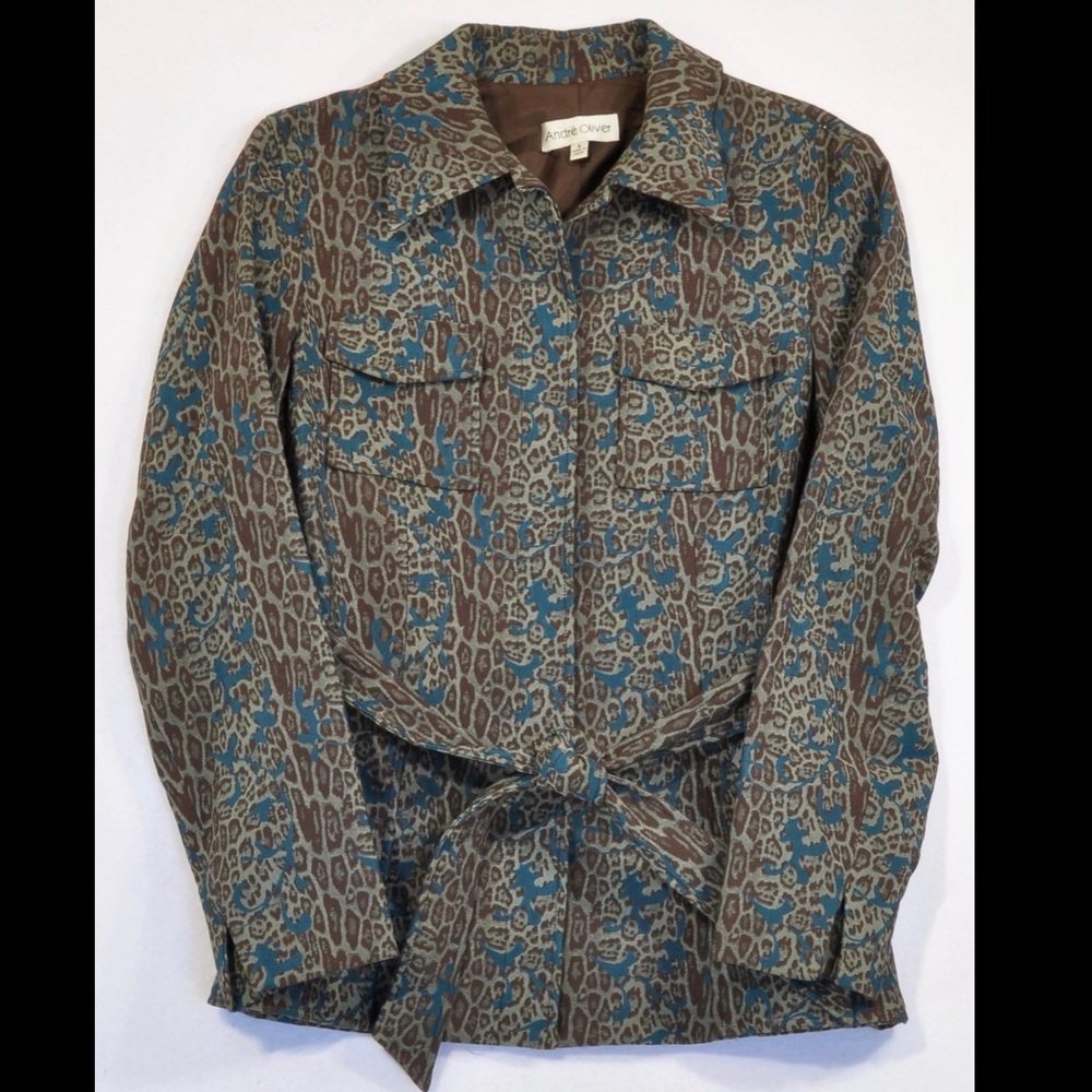 Andre’ Oliver jacket. Size 8 Like new!